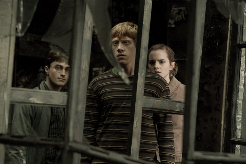 Illustration for article titled 59 Stills From Harry Potter Show Ominous Skies And Growing Pains